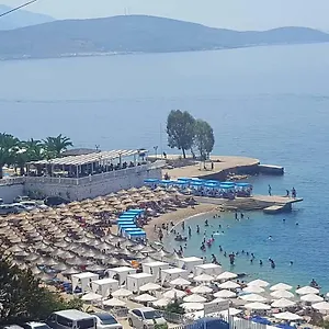 Hotel Dream, Sarandë